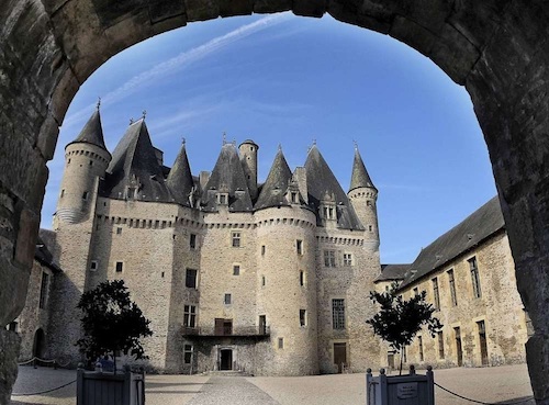 jumilhac chateau